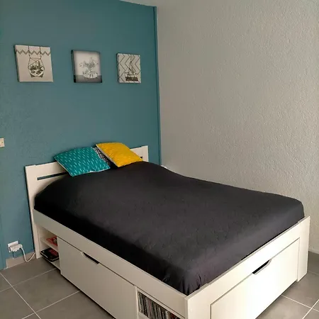 Le Provence 2 Etoiles Equipe, Wifi, Parking Apartmán *