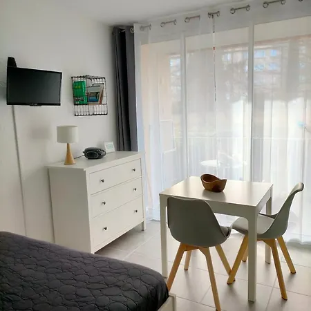 Le Provence 2 Etoiles Equipe, Wifi, Parking Apartment *